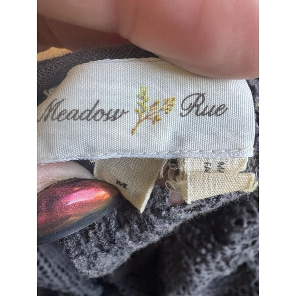 MEADOW RUE | Anthropologie Lace Applique Top Gray Medium - Picture 6 of 6